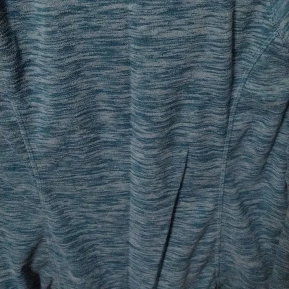 St John's Bay, Comfortable Warm And Cozy women's pull over fleece shirt in XXL - Picture 5 of 9